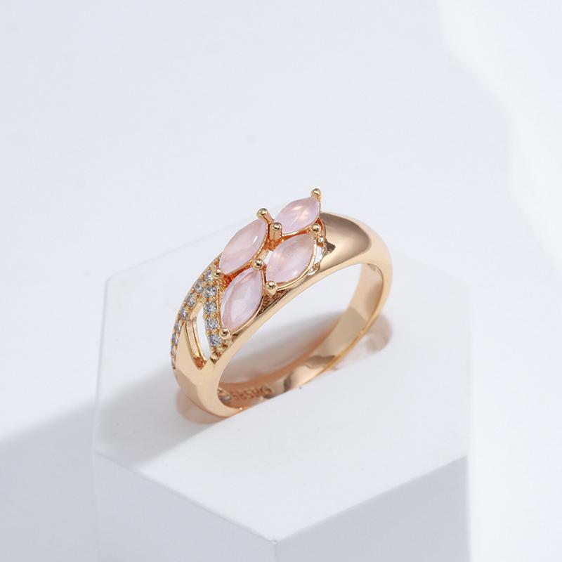 Trendy Pink Natural Zircon Ring For Women  Rose Gold Unusual Accessories Geometry Ring Luxury Bride Wedding Jewelry