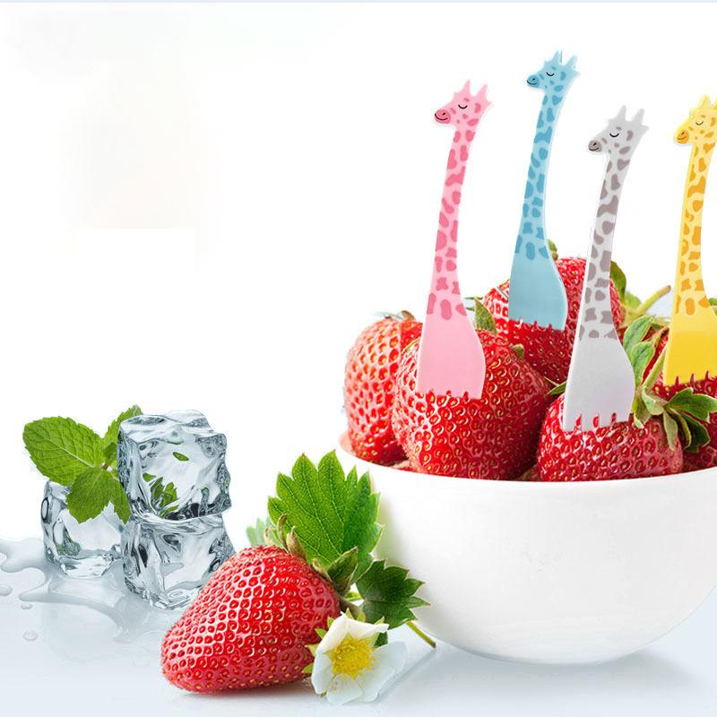 12Pcs/set Fruit Snack Toothpick Cartoon Giraffe Shape Tableware Food Picks Salad Desert Forks Kitchen Accessories Kitchen Tool