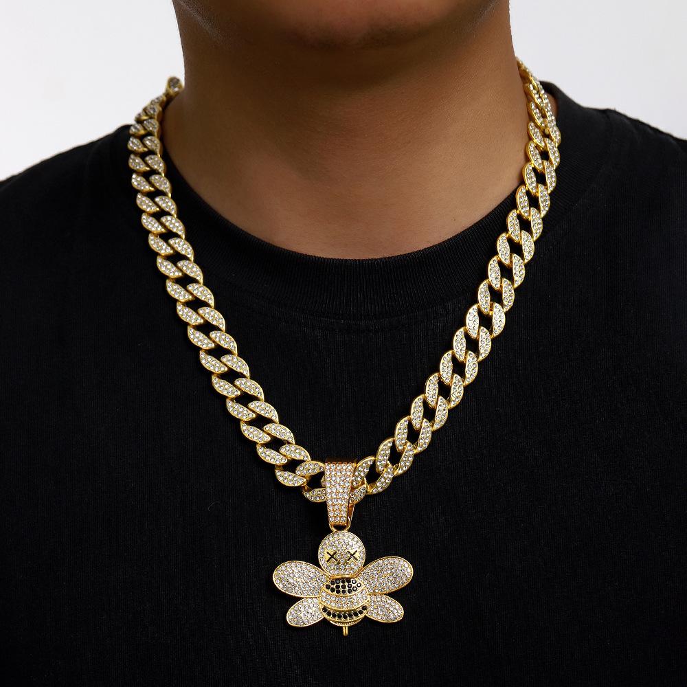 New Popular Hip-hop Full Diamond Little Bee Alloy Pendant, Hip-hop Cuban Chain Necklace, Fashionable Men's Necklace