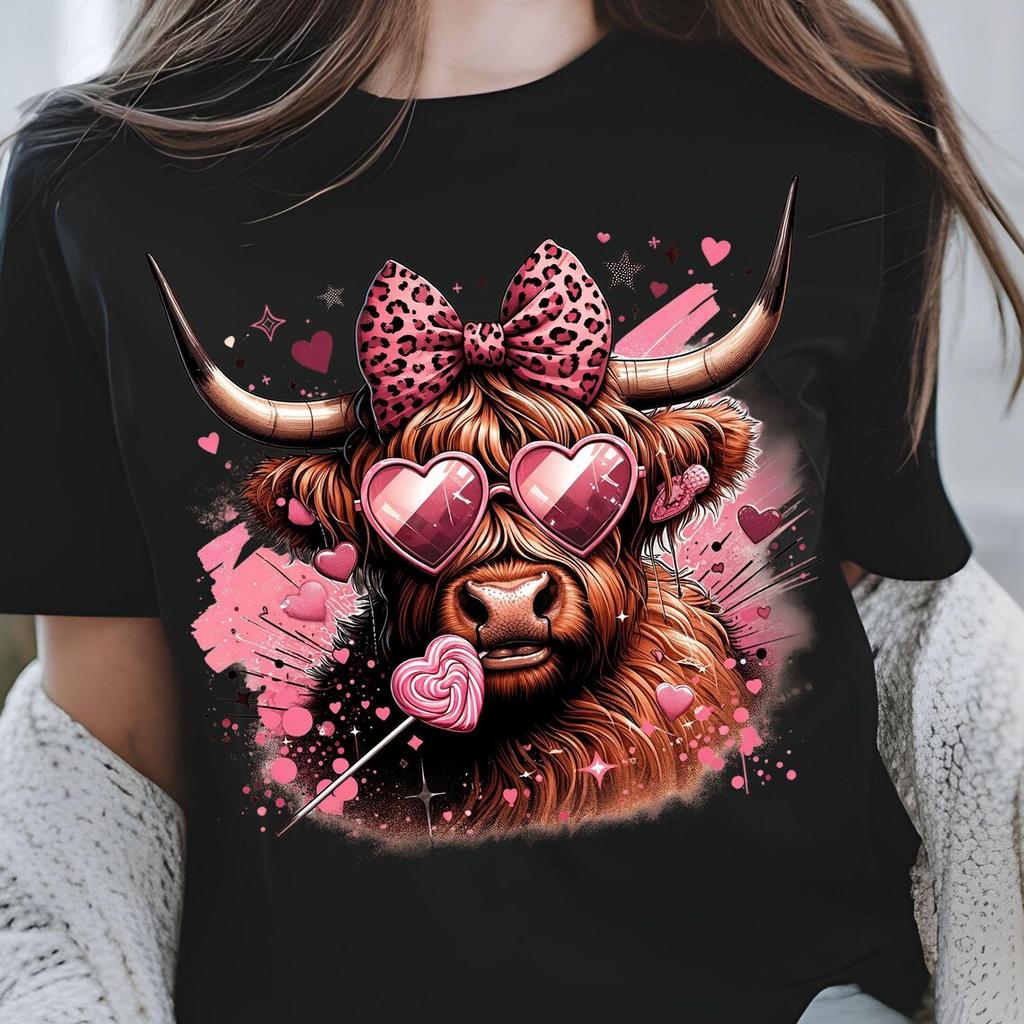 Funny Valentine Highland Cow Womens Short Sleeve T Shirt Retro Pink Bow Heart Sunglasses Cow Tshirt Fashion Gothic Tshirt