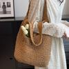 New versatile straw shoulder bag large capacity beach handbag seaside vacation tote bag fashion bag