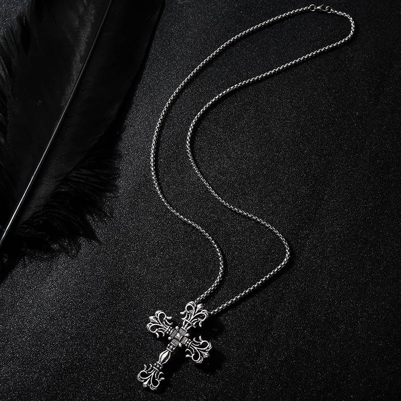 Fashionable Nightclub Trendy Cross Necklace Retro Fashion Trendy Accessories Necklace Exquisite Texture Necklace