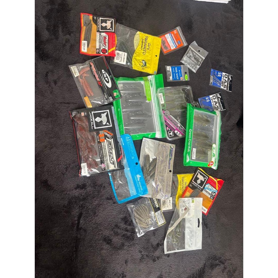 Used Bass fishing worms bulk sale set