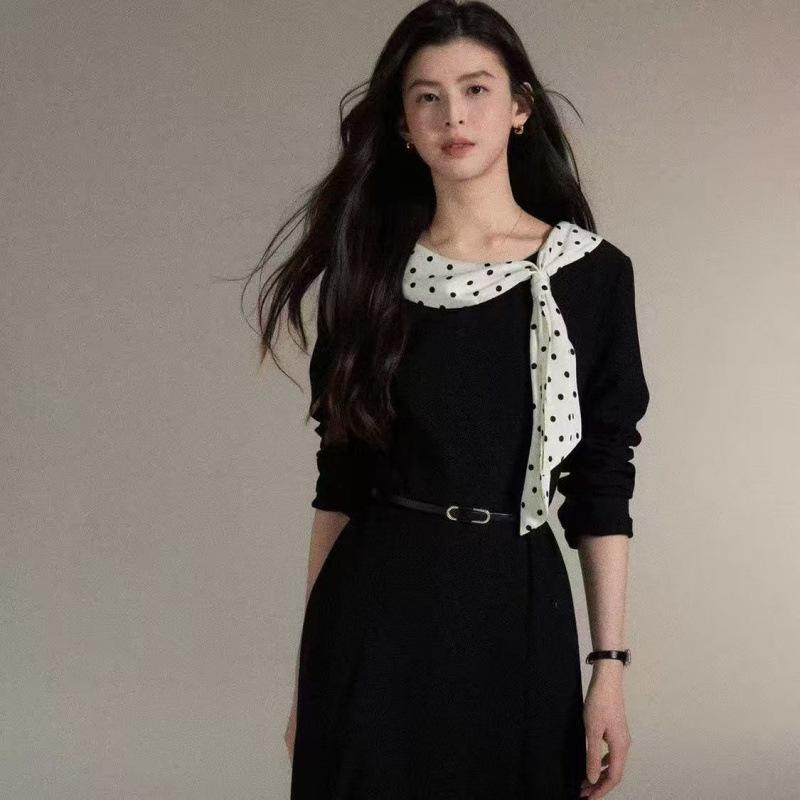 Retro little black dress, thin polka dot streamer splicing long-sleeved dress, temperament high-end long dress