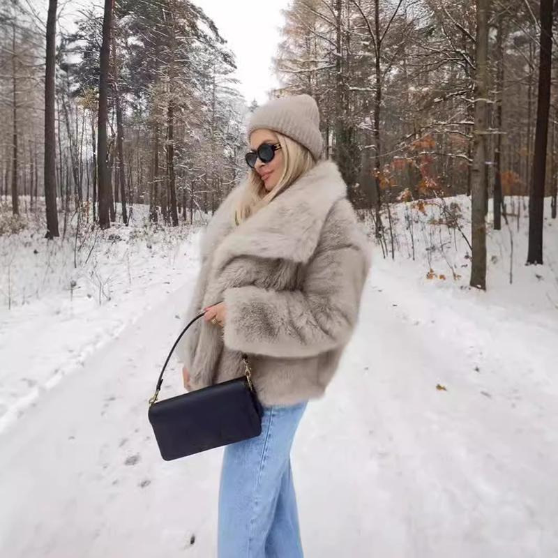 Veste Courte Hiver en Fourrure Artificielle à Large Revers pour Femmes