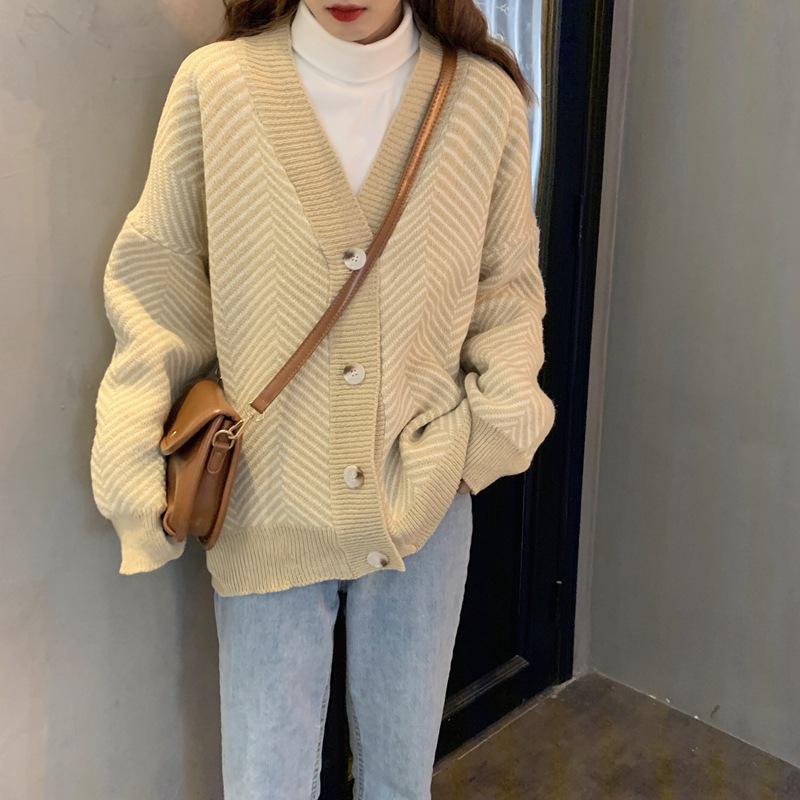 Women's College Style Striped Knit Cardigan - Loose Fit, Long Sleeve, Autumn/Winter 2021 Collection