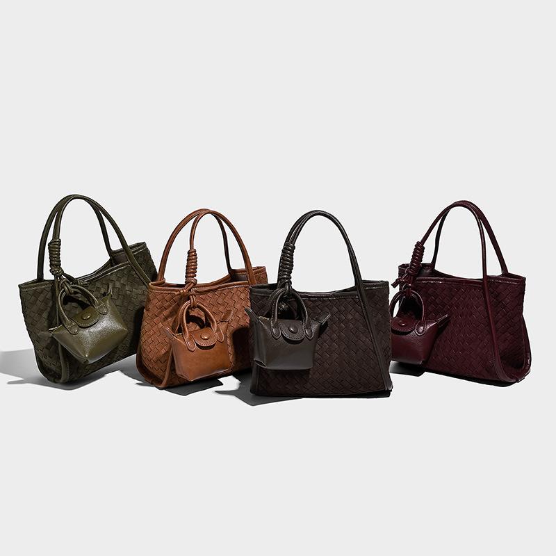 2025 New Matte Handwoven Handbag Fashion Basket Shoulder Crossbody Bag Shopping Tote Mother Bag