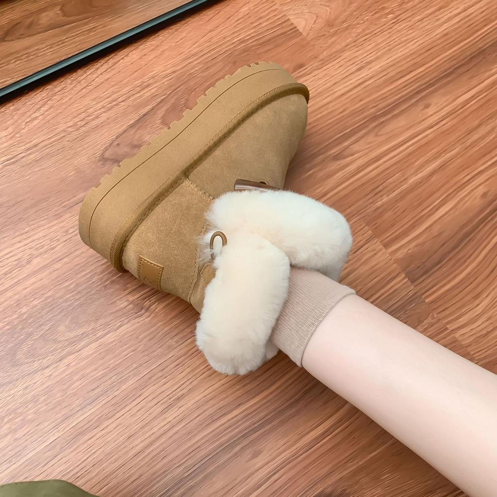 Winter new snow boots women wear advanced sense small thick soled heightening boots Internet celebrity thick velvet warm boots women