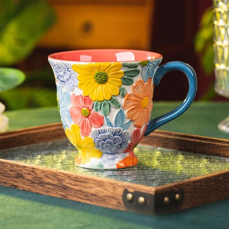 Colorful Relief Ceramic Mug 600ml Large Capacity Coffee Cup Beautyful Floral Retro Mug with Handle, Safe for Microwave Oven,easy To Clean,1pc