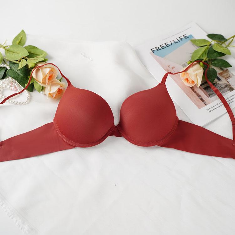 

Нижнее белье со стальными ободками, тонкий верх и толстый низ, сексуальное поколение молодых женщин 85C