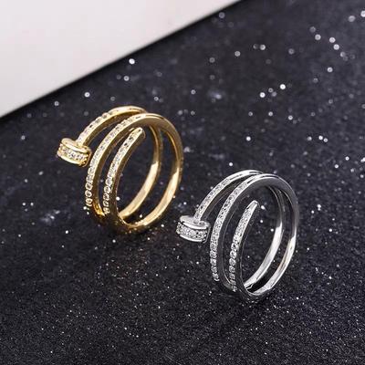 Trendiger Diamant Mehrschichtiger Cold Style Ring für Damen - Schicker Nischen High-End Schmuck