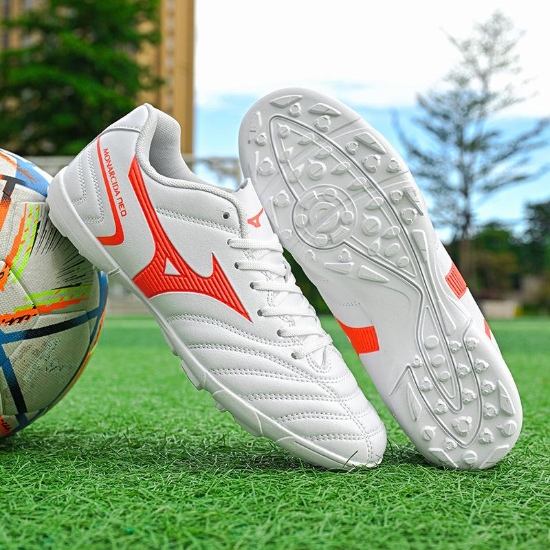 Football shoes men's low-top football shoes women's broken nails adult training primary school students' games boys' special youth football shoes