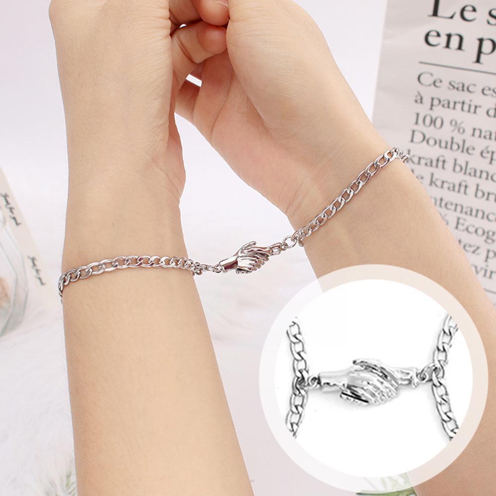 1 Pairs Couple Hold Hands Magnet Bracelets Decoration Friendship Chain Fashion Bracele Valentines Jewelry Gift For Women Me K9t3