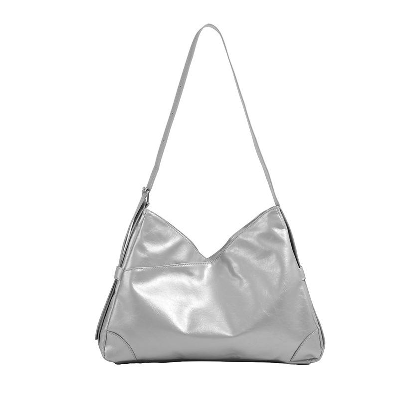 Silver large-capacity bag women's new fashion commuter versatile underarm bag casual shoulder messenger bag