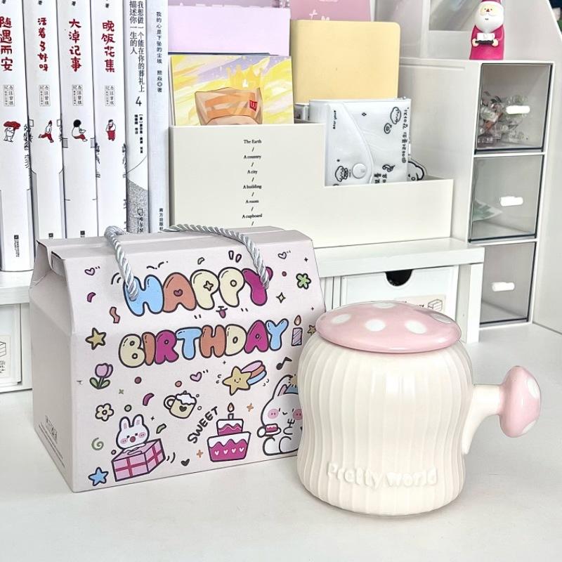 Hochwertige süße Pilztasse mit Deckel Mädchenherz Wasserbecher Keramiktasse mit großem Fassungsvermögen Mädchen Geburtstagsgeschenk