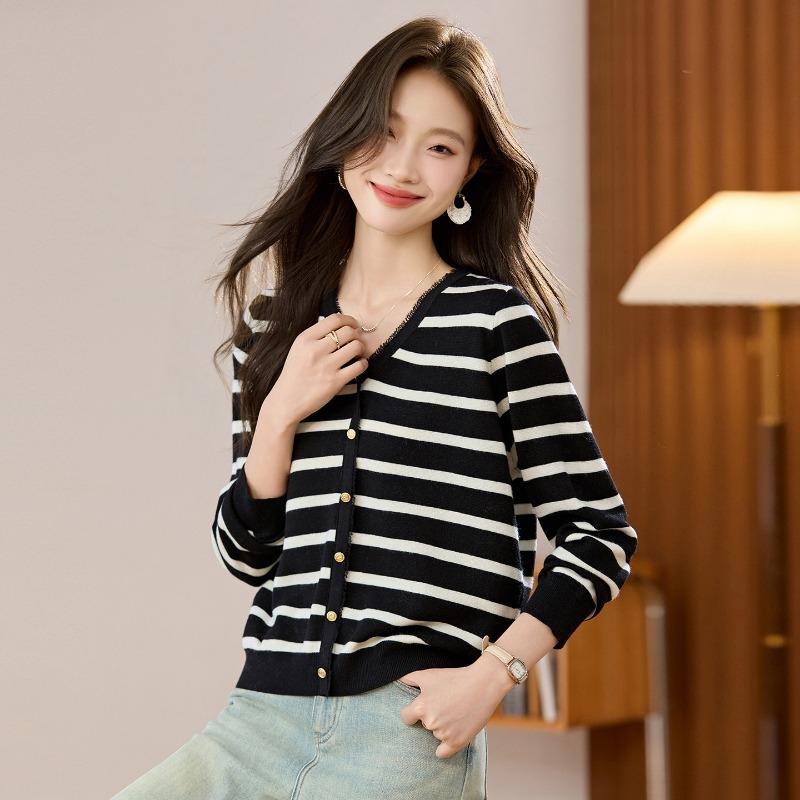 

Нежный ветер тонкий воротник длинный рукав вязаный свитер топ ранняя осень темперамент маленькая куртка свитер кардиган 2XL