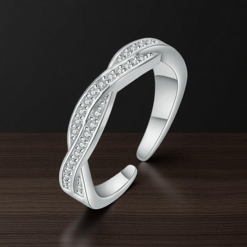 925 Sterling Silver Adjustable Ladies Ring with Twisted Diamond Pattern - Lucky Friendship Design