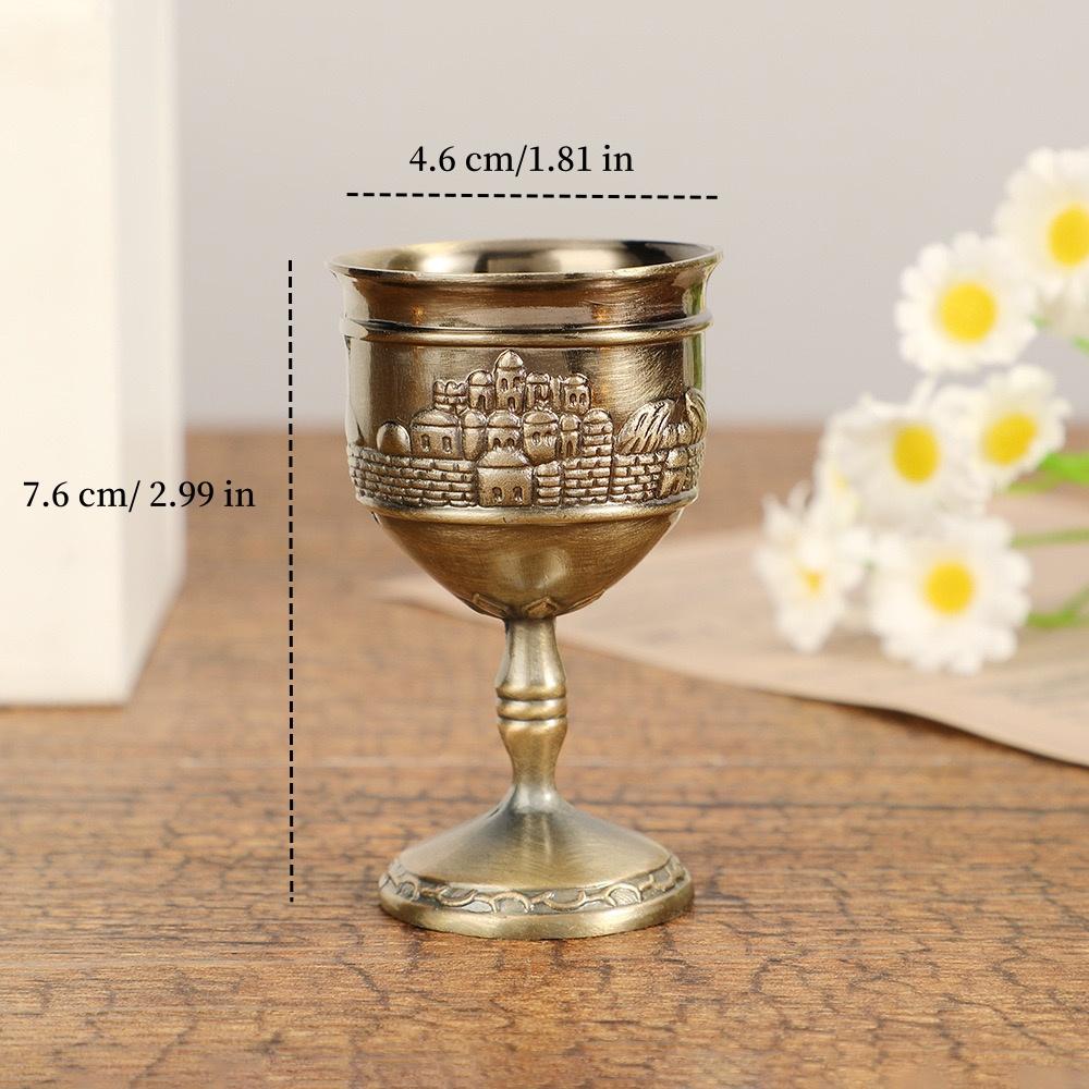 European Liquor Cup, Alloy Light Luxury Carved Pattern Goblet, Retro Mini Vodka Tumbler,  Creative Gift Home Decoration, 1pcs