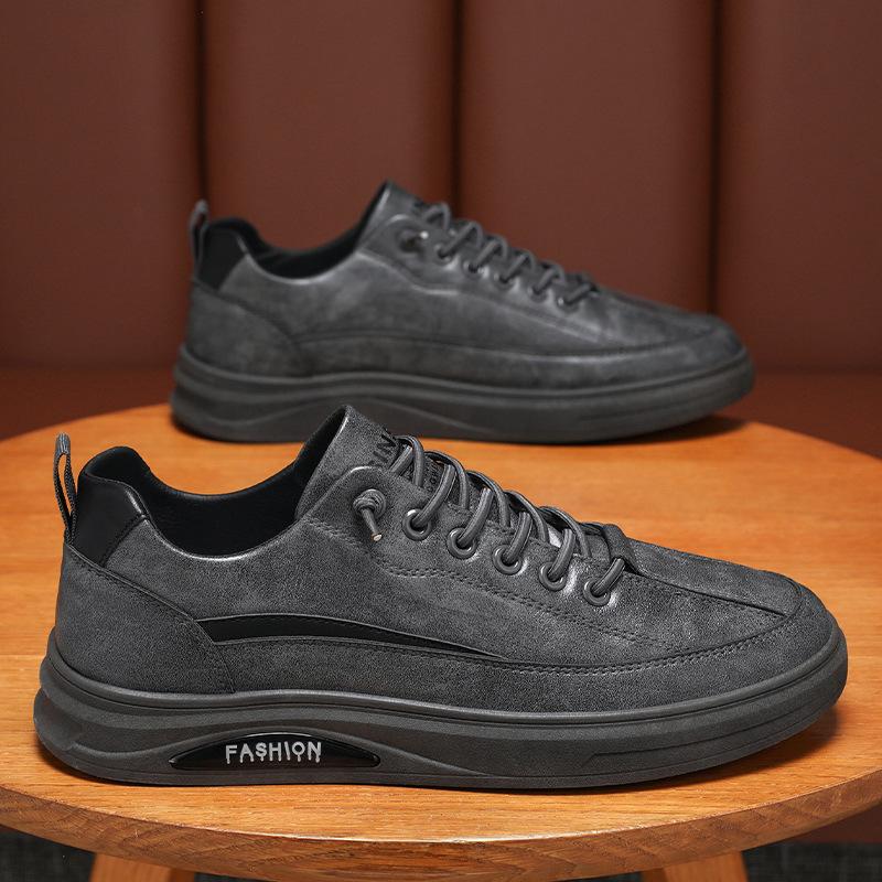 Autumn men's shoes new breathable waterproof and non-slip shoes men's trendy versatile black leather shoes casual sports shoes