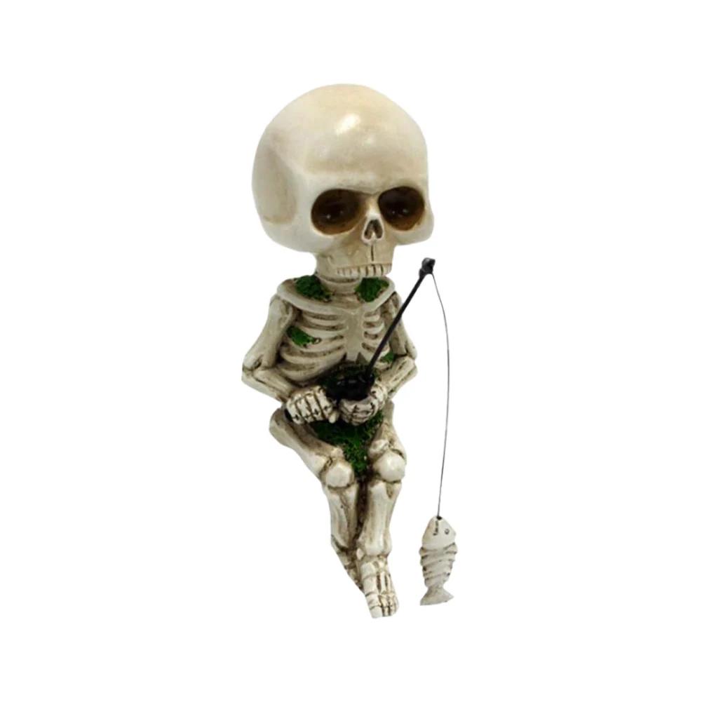Resin Cute Skull Sculpture Halloween Decor Outdoor Garden Yard Lawn Pond Decorative Figurines Halloween Office Desk Accessories