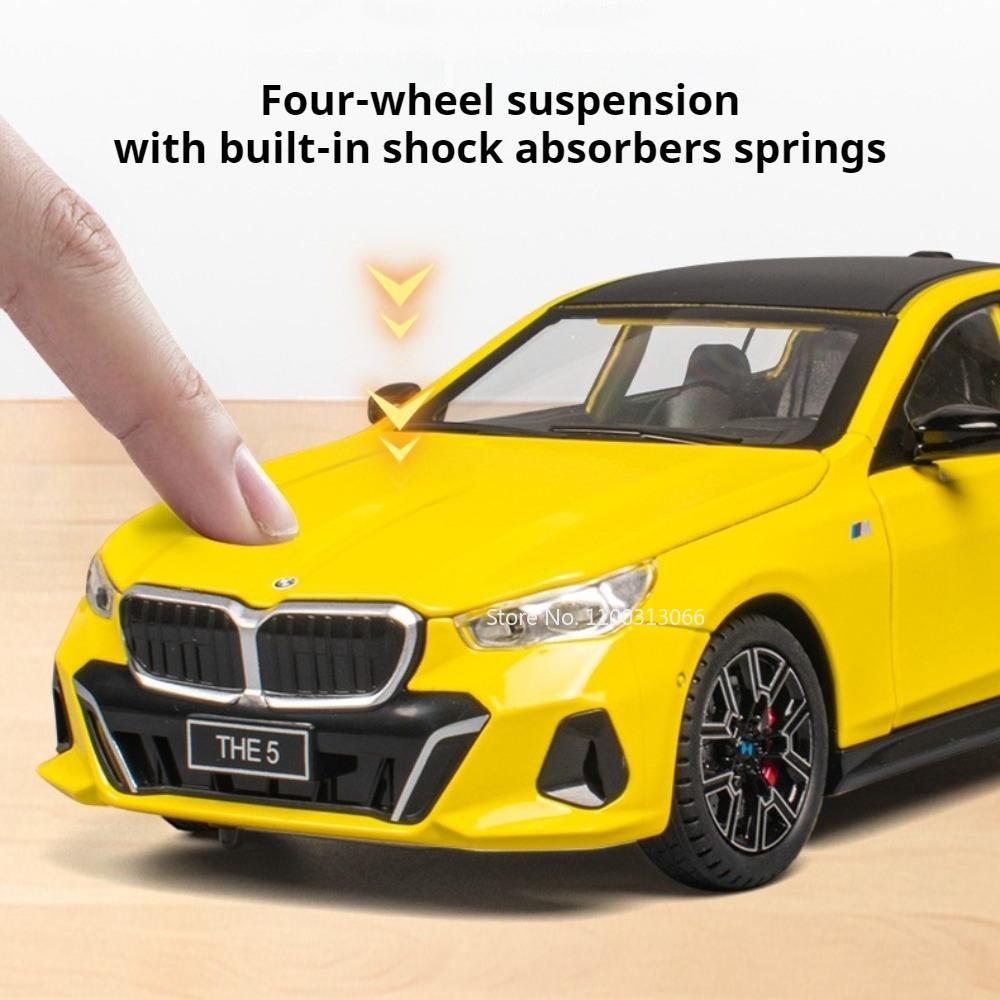 1:24 Scale 5 Series 530Li A6L Toys Cars Models with Light Music Miniature Model Doors Can Opened Vehicles for Child Adult Gifts