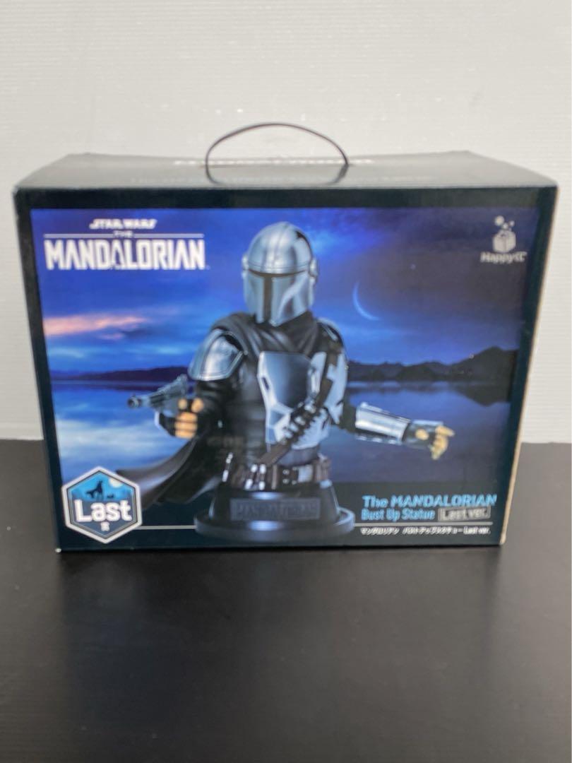 

[USED] Mandalorian Bust Up Statue Last Version