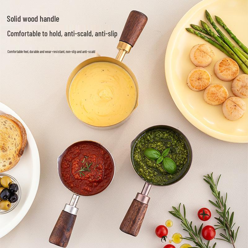 304 Stainless Steel Wooden Handle Sauce Measuring Cup for Western Cuisine