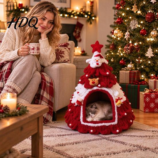 Felt Cat Bed Christmas Tree Cave Foldable Semi-Enclosed House Cozy House Warm Holiday Pet Hideaway for Indoor Cats Seasonal Home Decor Small