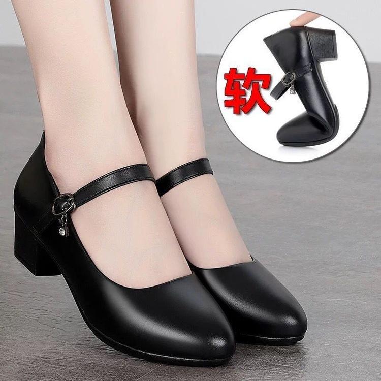 

Spring and Autumn Seasons Single Shoes Black Soft-soled Comfortable Shoes Leather Shoes Middle Heel One-word Button High Heels 41