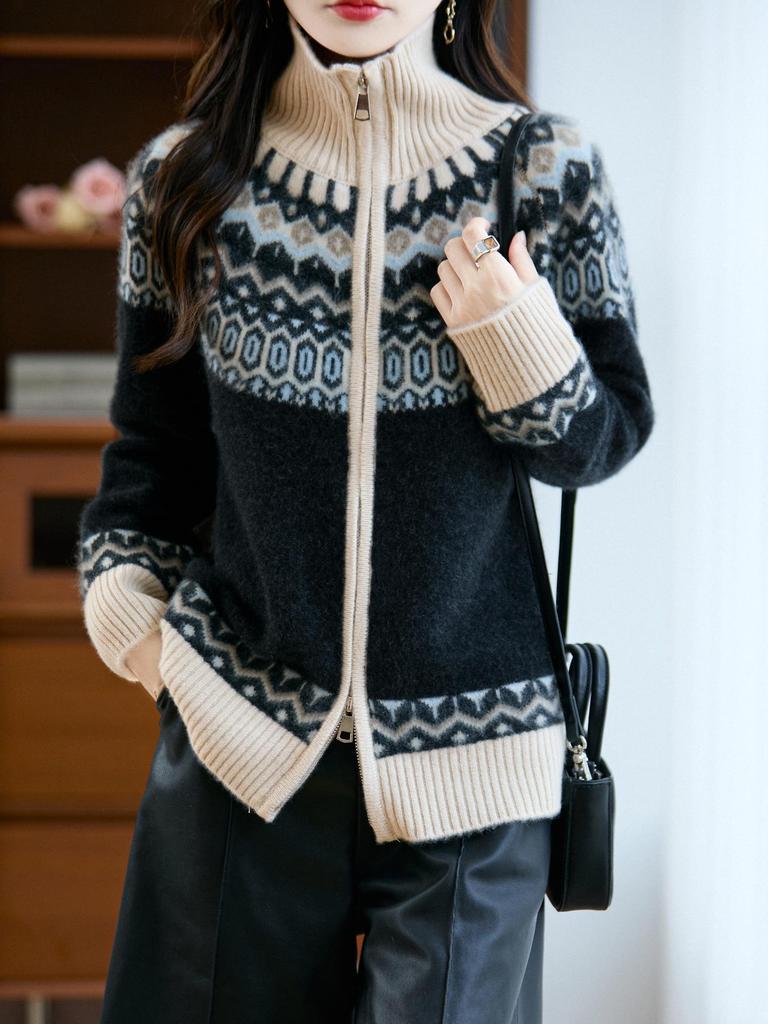 Women's Thickened Fair Isle Pure Wool Cardigan – Loose Knit Sweater Coat for Autumn & Winter