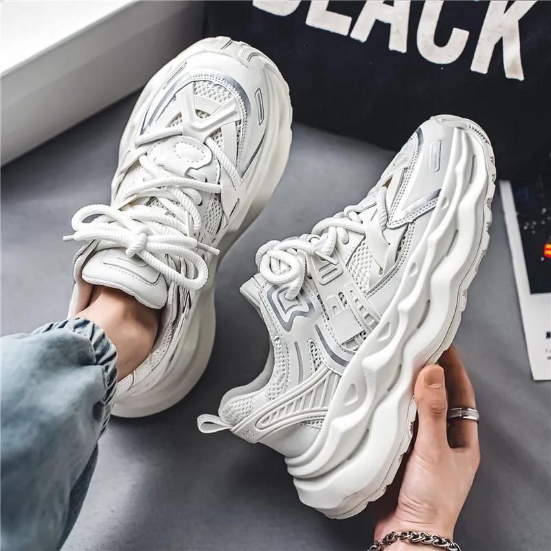 Neueste Herren Bequeme Mesh Freizeitschuhe Frühling und Herbst Retro Dicksohlige Höhenverstärkende Lauf-Sneaker Vulkanisierte Schuhe