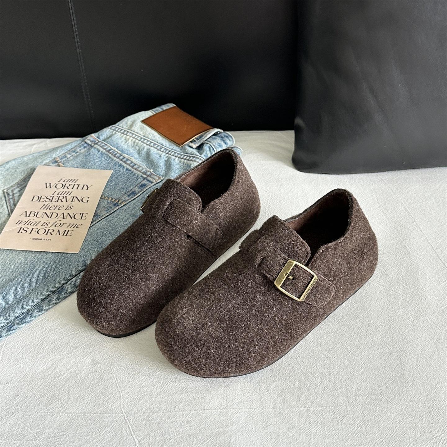 

2025 зима новые ретро повседневные платформенные биркенштоки женские с круглым носком универсальные на одной педали верхняя одежда ленивая пряжка 39