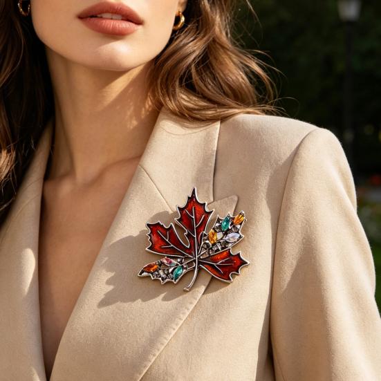 Brooch Pin Autumn Maple Leaf Design Zinc Alloy Pin with Rhinestone Inlay Suits Coats Sweaters Badge Formal Wear Accessory