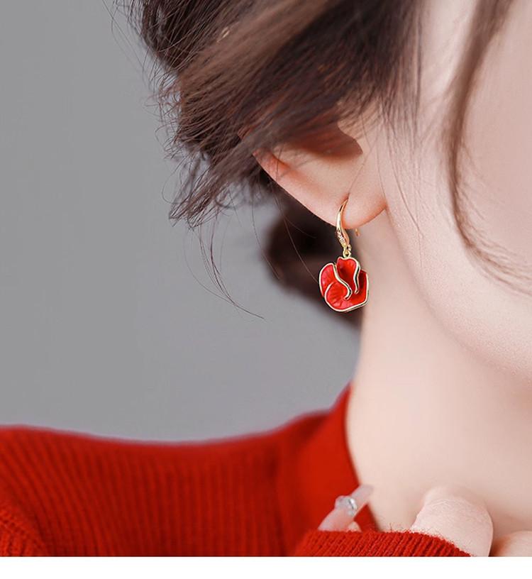 Sweet and high-end Red Mountain Camellia Earrings for Women, 2026 new earrings, popular, niche design, French earrings