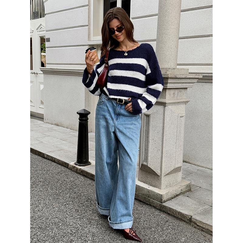 Women's Striped Contrast Color Cropped Knit Sweater Autumn Winter Long Sleeve Crew Neck Loose Casual Daily Pullovers Tops