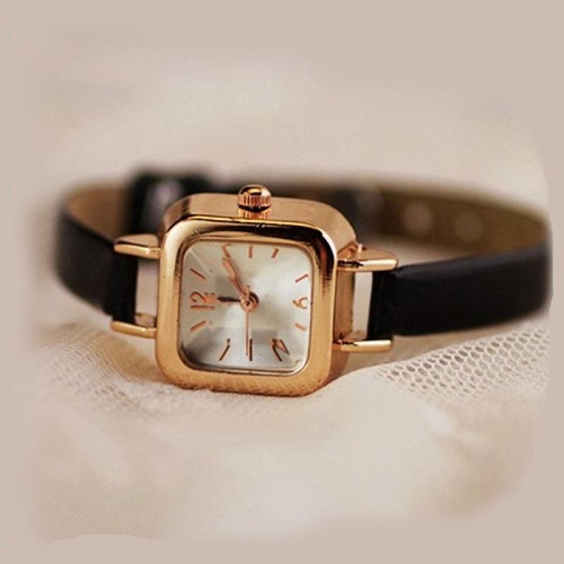 Orologio Da Polso Donna Con Quadrante Floreale Rosa - Cinturino In Ecopelle, Movimento Al Quarzo, Analogico - Regalo Di Compleanno E Natale