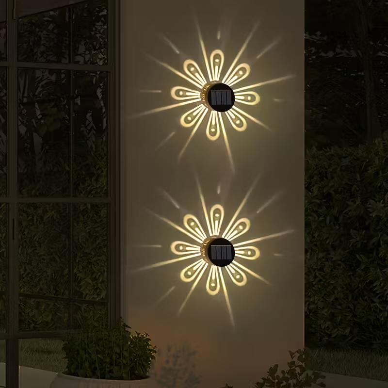 2/4PCS Solar Shadow Wall Lights Waterproof Warm White/RGB Solar Projection Lights Outdoor Garden Lamp for Lawn Patio Fence Decor
