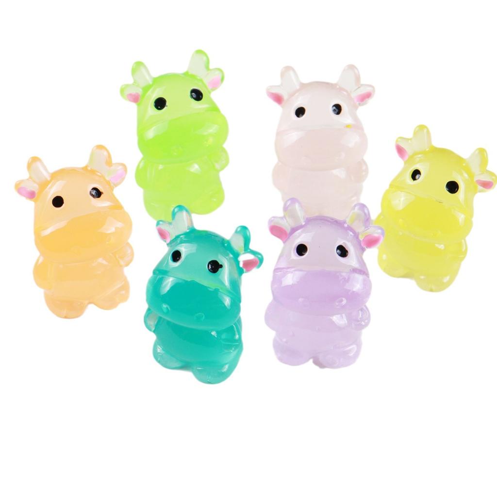 510pcs Luminous Mini Resin Cow Glow in The Dark Cows Tiny Animals Figures DIY Crafts for Fairy Garden Micro Landscape