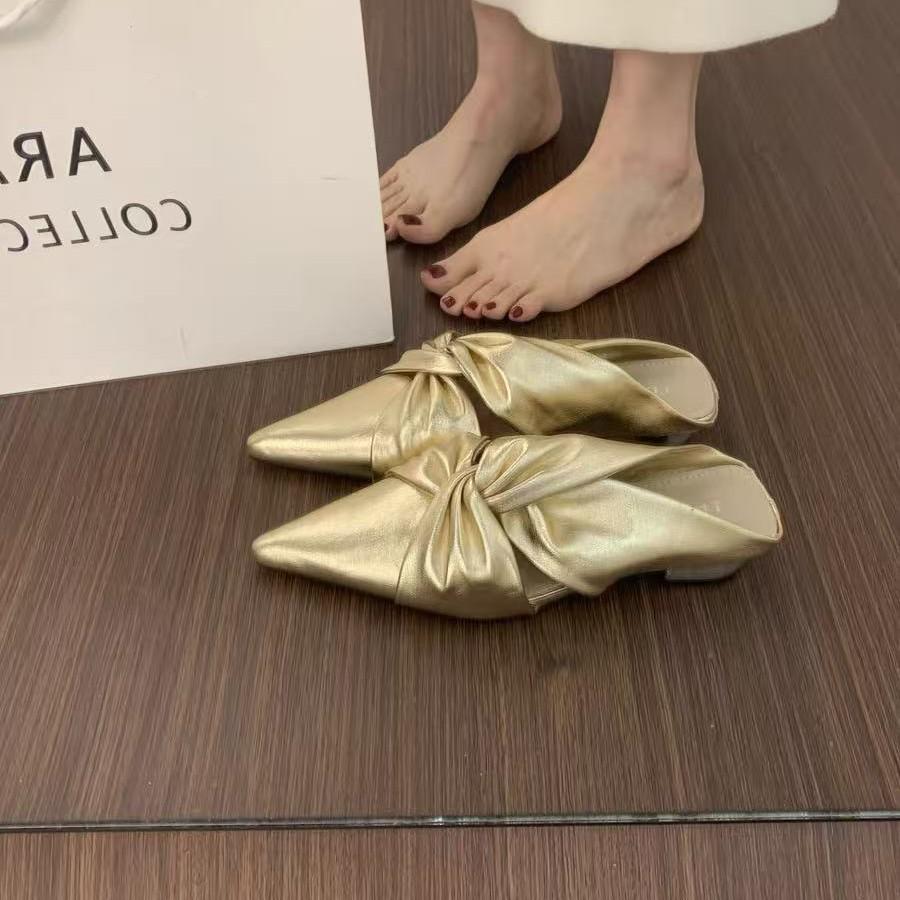 2025 Pointed French Pleated Hollow Flat-soled Women's Shoes Commuter Cross Kink Temperament Shallow Mouth Half Drag Giant Soft Light Luxury