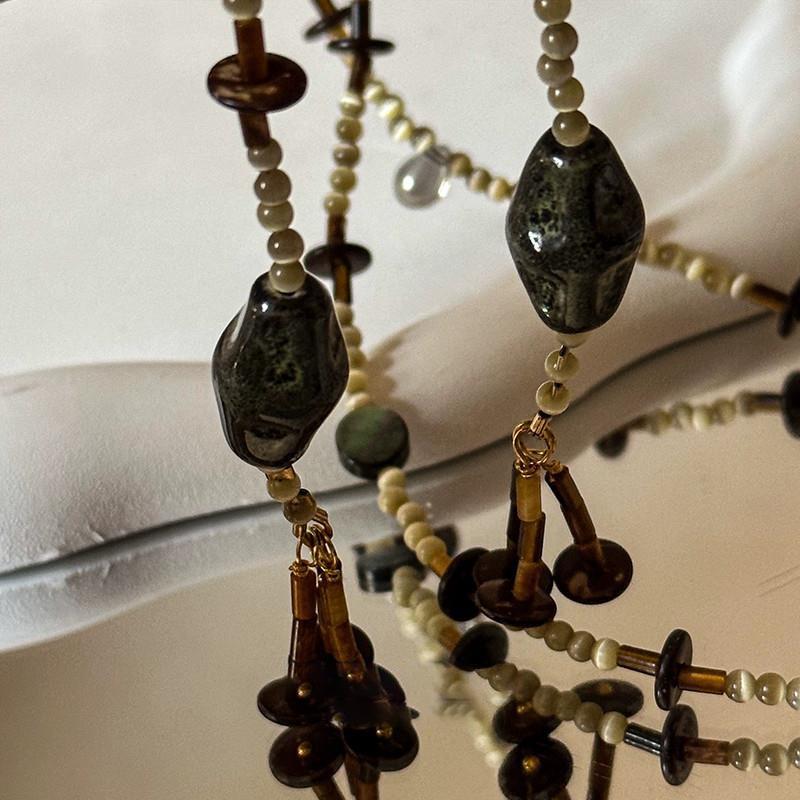 Irregular Ceramic Acrylic Coconut Shell Stacked Necklace Retro Niche Personality Fashion Versatile Necklace