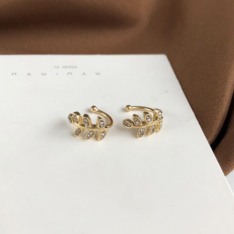 Elegant Pearl & Diamond Ear Clips - Double Layer, Silver Needle, Minimalist Studs for Women.