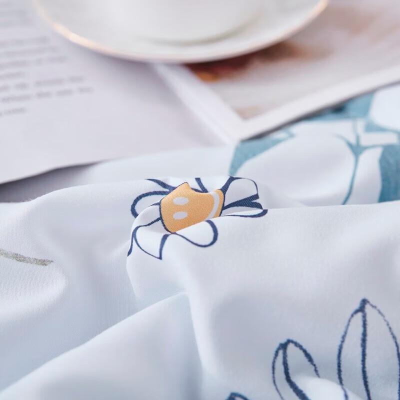 Tangna Soft-Touch Gewaschene Steppdecke