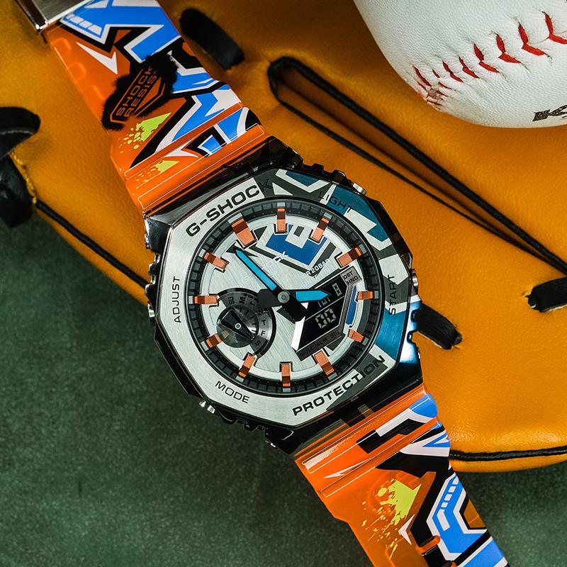 Casio 's 40th Anniversary First Street Graffiti Casual Fashion Sports Waterproof Quartz Movement Quartz Movement Resin Strap Japanese GM-2100SS-1APR