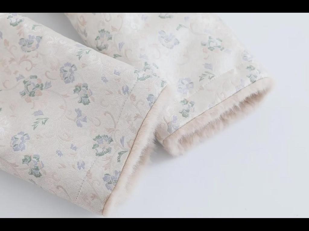 Women's Retro Jacquard Double-Sided Button Fur Coat - Stylish Chinese Autumn/Winter Top