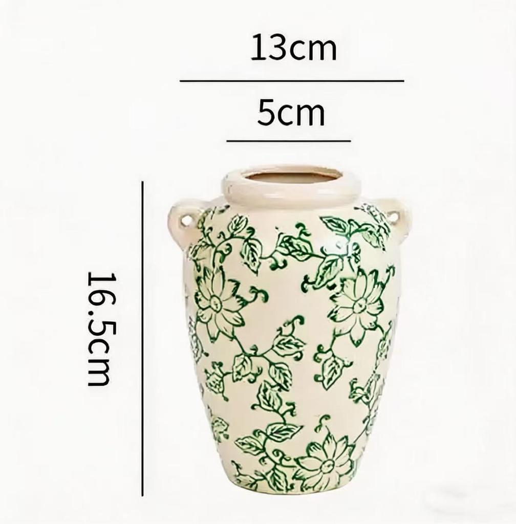Blue & White Retro Porcelain Vase for Living Room Decor – Ideal for Fresh or Dried Flowers