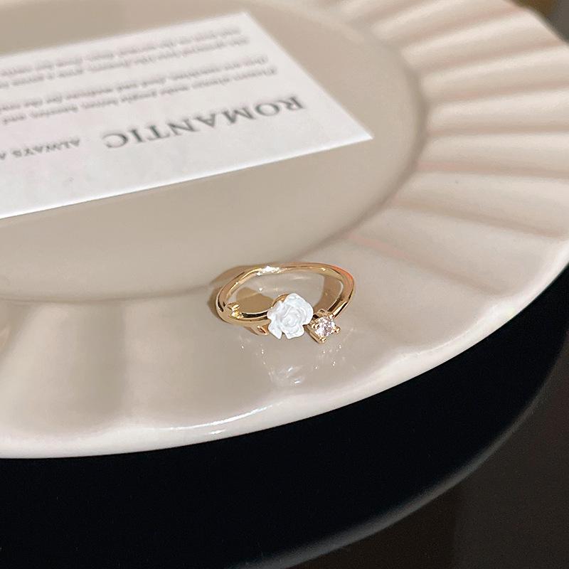 

Элегантное циркониевое регулируемое открытое кольцо для женщин - Шикарное ювелирное изделие для личности