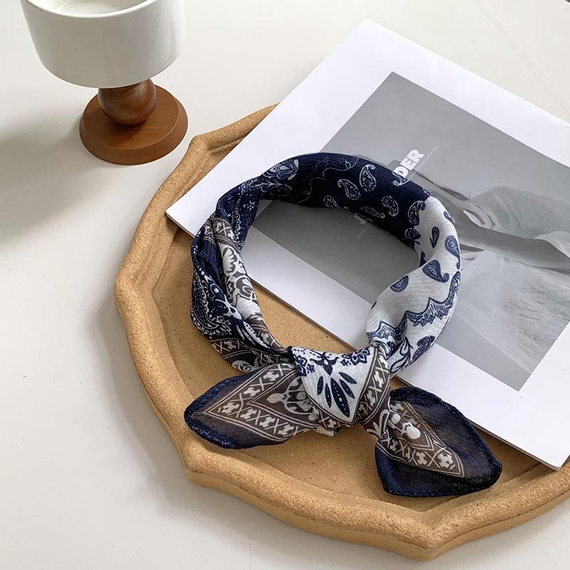 

Silk scarf square scarf high-end new versatile tie headband cashew flower silk scarf decorative scarf tied bag ribbon