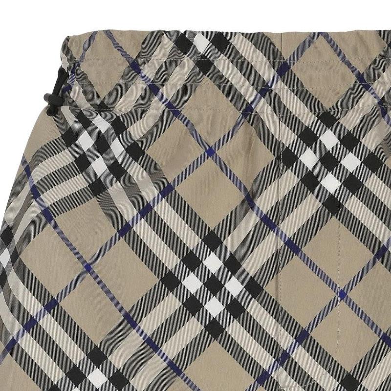 Burberry Check Pattern Shorts 81055081