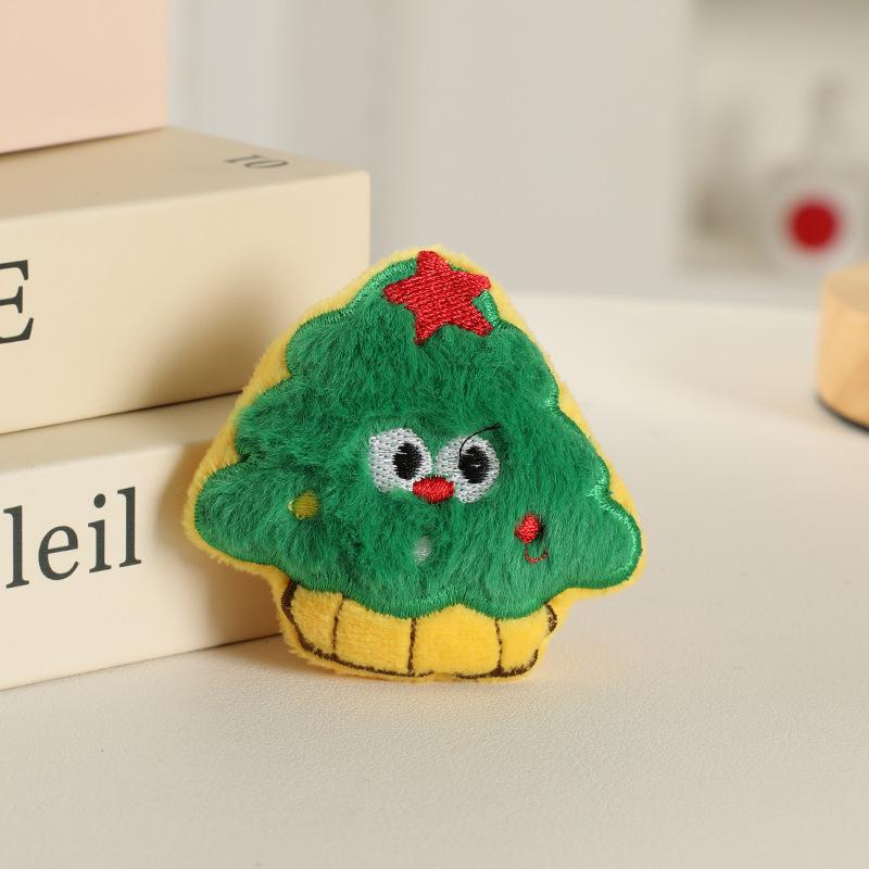 Cute Christmas Plush Cartoon Brooch - Versatile Decorative Pin for Girls