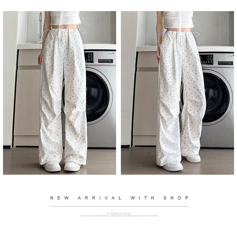 Damen High-Waist Hosen mit Blumenmuster und weitem Bein - Figurschmeichelndes Straight-Leg-Design für Frühling und Herbst